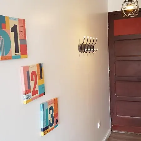 Apartment Joli 50m De La *